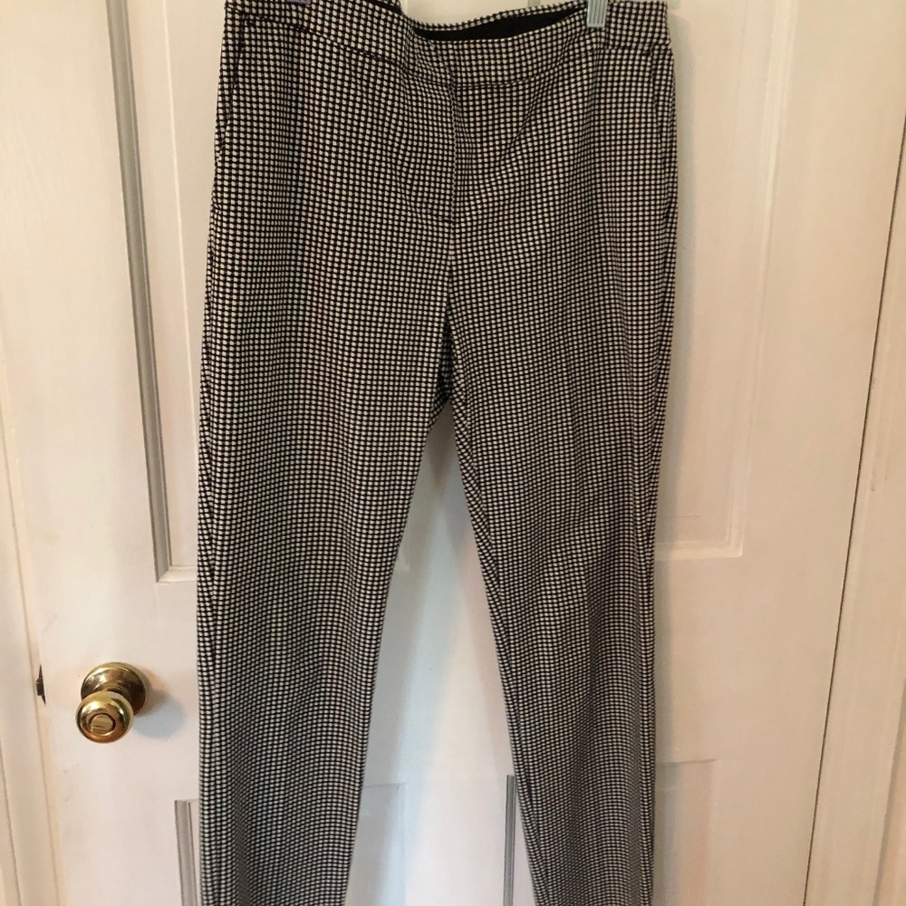 Alfani petite houndstooth stretch pants